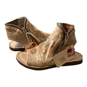 A.S 98 Ritchie sandals size 37